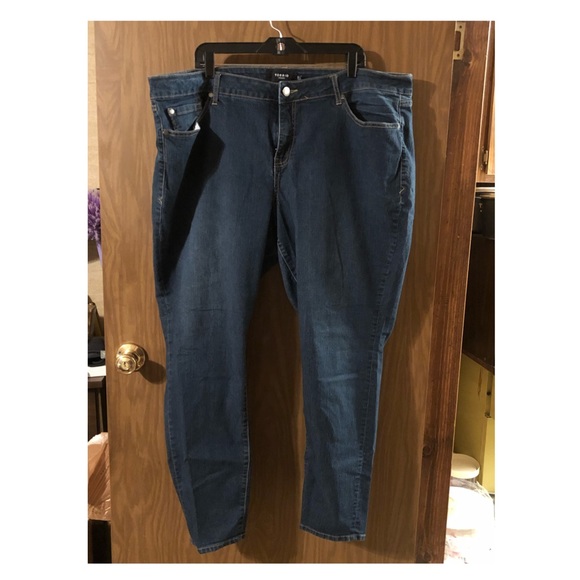 torrid Denim - Curvy Skinny